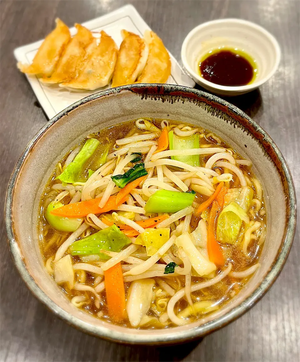 椎茸出汁のタンメン＆餃子|deekay71さん
