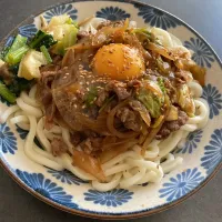 すき焼き風混ぜうどん|ちぐけんさん