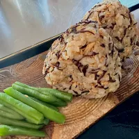 くまちゃんさんの料理 ホッケのふりかけを使っておむすび