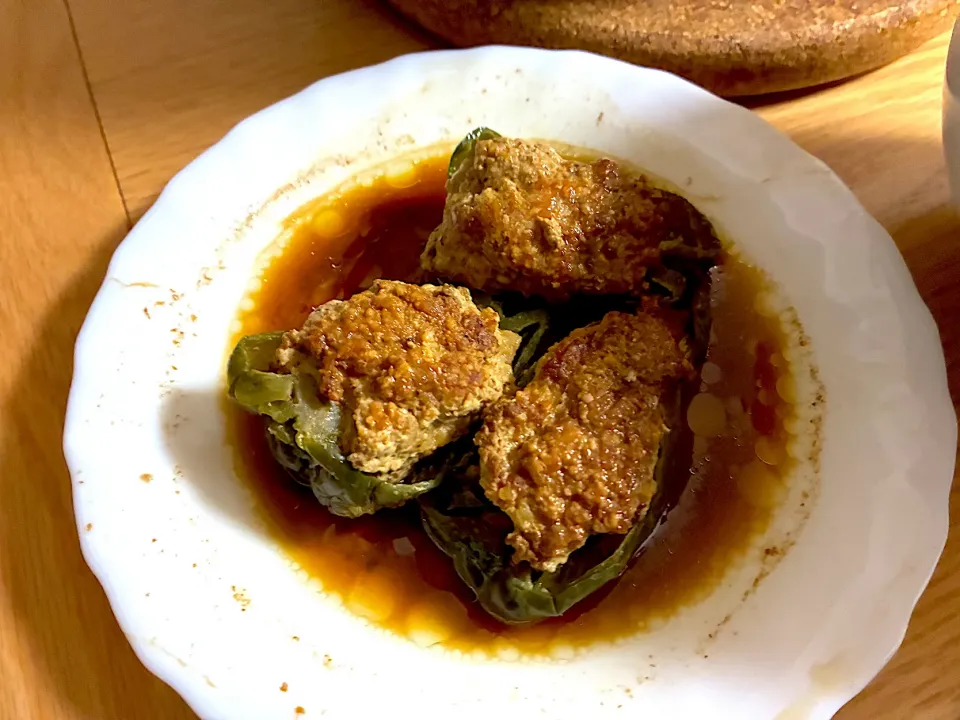 ピーマンの肉詰め。|くろーぶやんさん