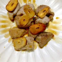 カツオのガーリックステーキ|ゆきんころんさん