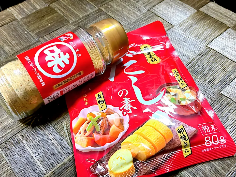 #味日本のだしの素、うまあじガーリック調味料届きました🎁|Reikoさん