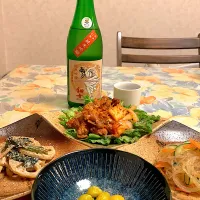 冬の豚キムチ、蓮根とワカメのサラダ、中華風サラダ、銀杏|カウボーイさん