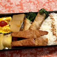 2025.11.29 息子弁当　◎トンテキ　◎スティックセニョール肉巻き　◎大根煮　◎卵焼き　◎焼き芋|goroさん
