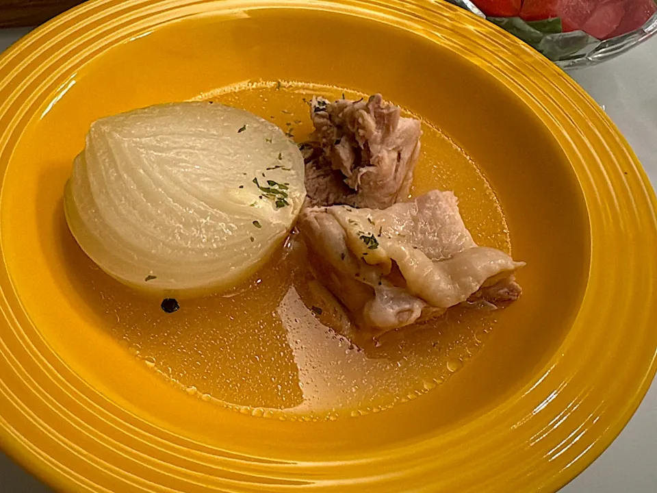 鶏肉と玉ねぎの白煮|takkoさん