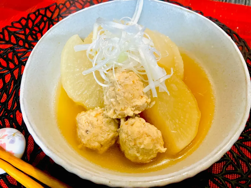 ✩.*˚大根と鶏団子の白だし煮|ゆきえもんさん