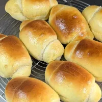 ロールパン焼けました〜|f.1125beさん