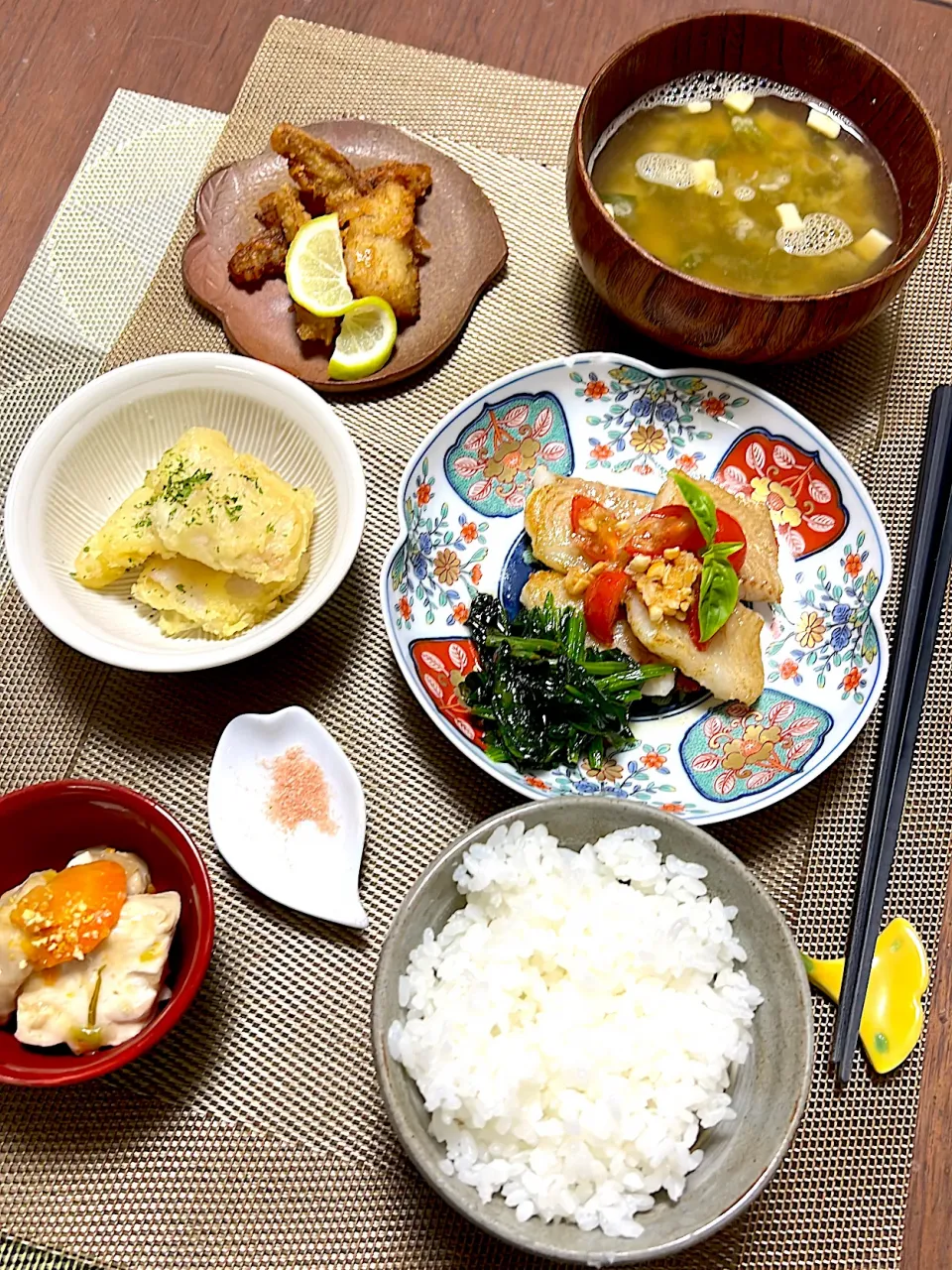 舌ひらめつくし　ムニエル　フリット　唐揚げ　海老出汁あおさ汁　海老芋煮|チャコイブさん