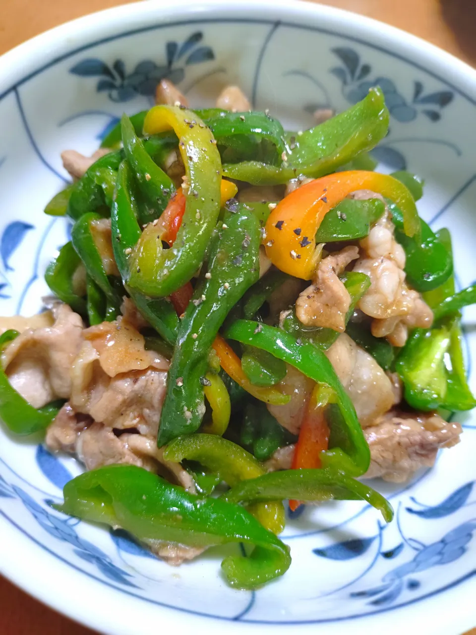 ピーマンと豚肉の炒め|はるみさん