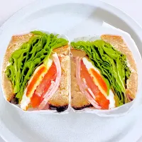 カンパーニュのサンドイッチ|neuさん