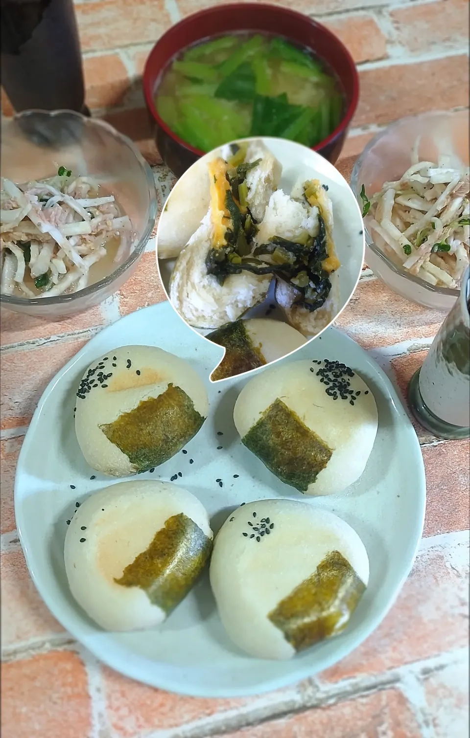 大根葉で🍙風パン|みったんさん