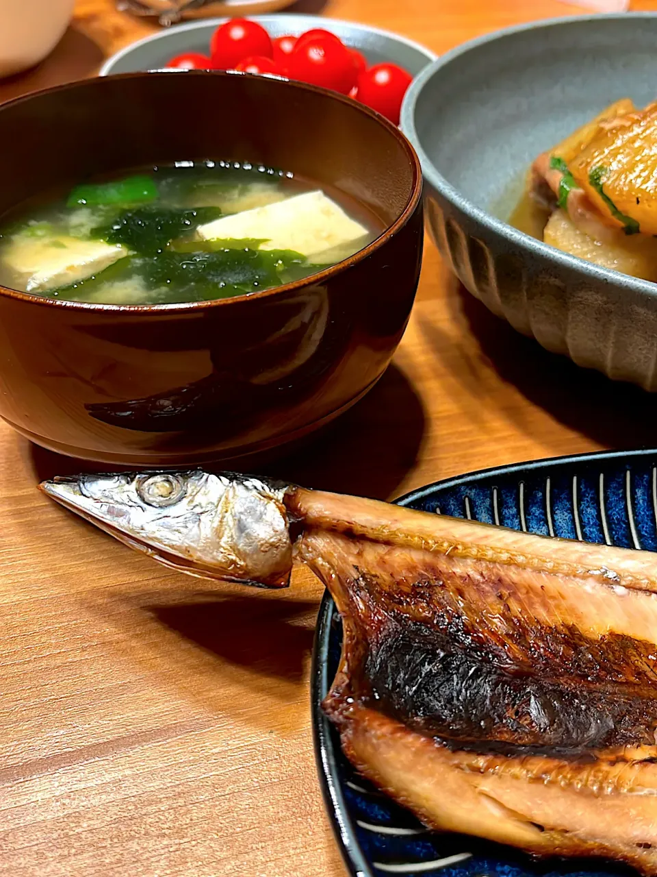 豆腐とわかめのお味噌汁|おさかなさん