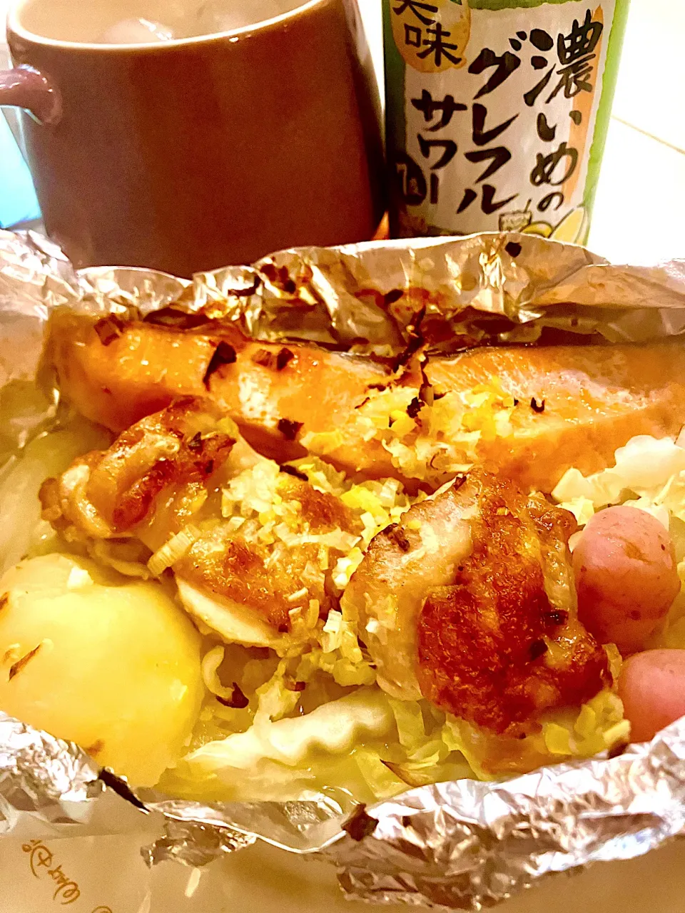 シャケと鶏もも肉の包み焼き|ユキちゃんさん