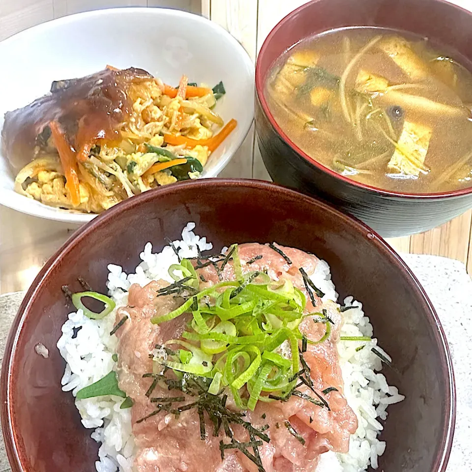 マグロ丼献立|besさん