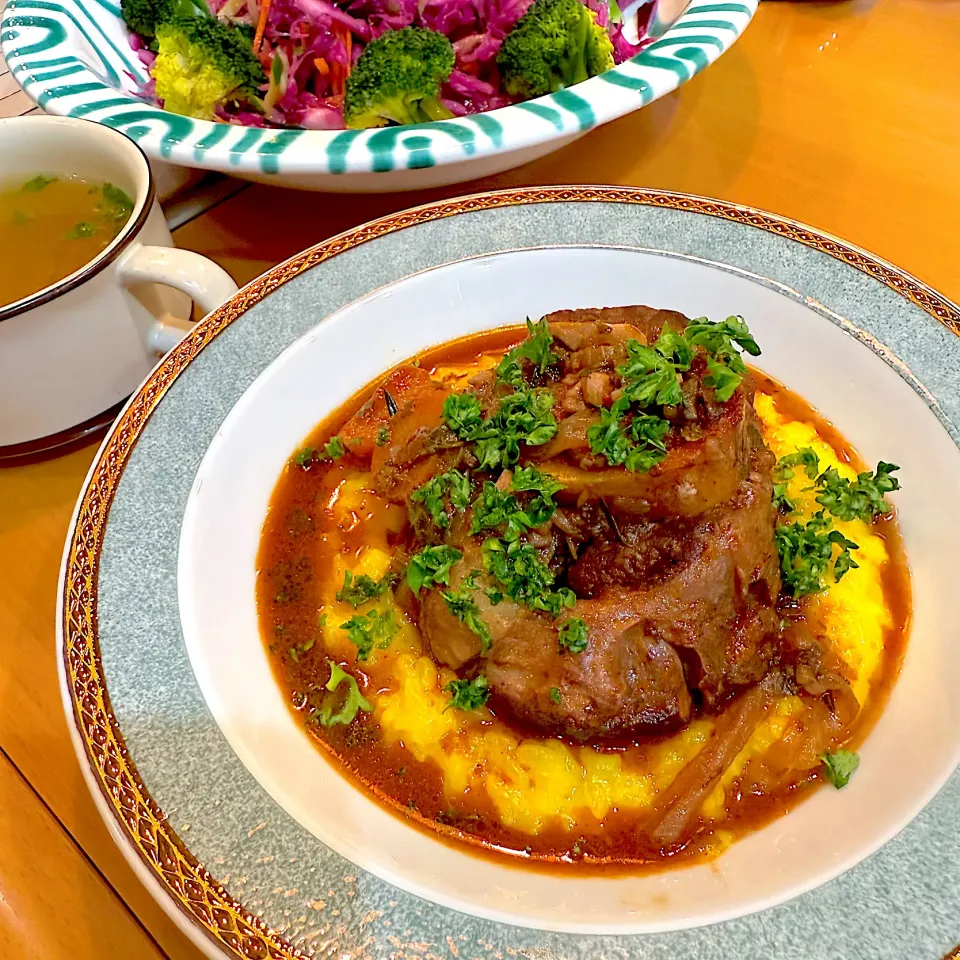 🎂 誕生日メニュー:初挑戦Ossobuco🇮🇹|moyukitaさん