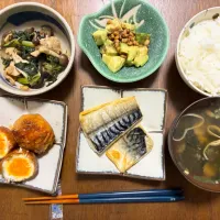  物価高に負けない！我が家の応援ごはん✨

最近なんでも値上がりしてるけど…
その中でも “おいしく・がっつり・節約” をテーマに作ってみました

◎ 塩サバのこんがり焼き✨
　シンプルだけどご飯がすすむ、家計にも優しい定番おかず。

◎ 卵の肉巻き
　卵を使うからボリューム満点！お肉は少な|よらさん