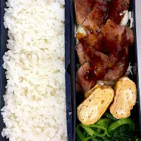 こっちはステーキと春菊やし|みどりさん