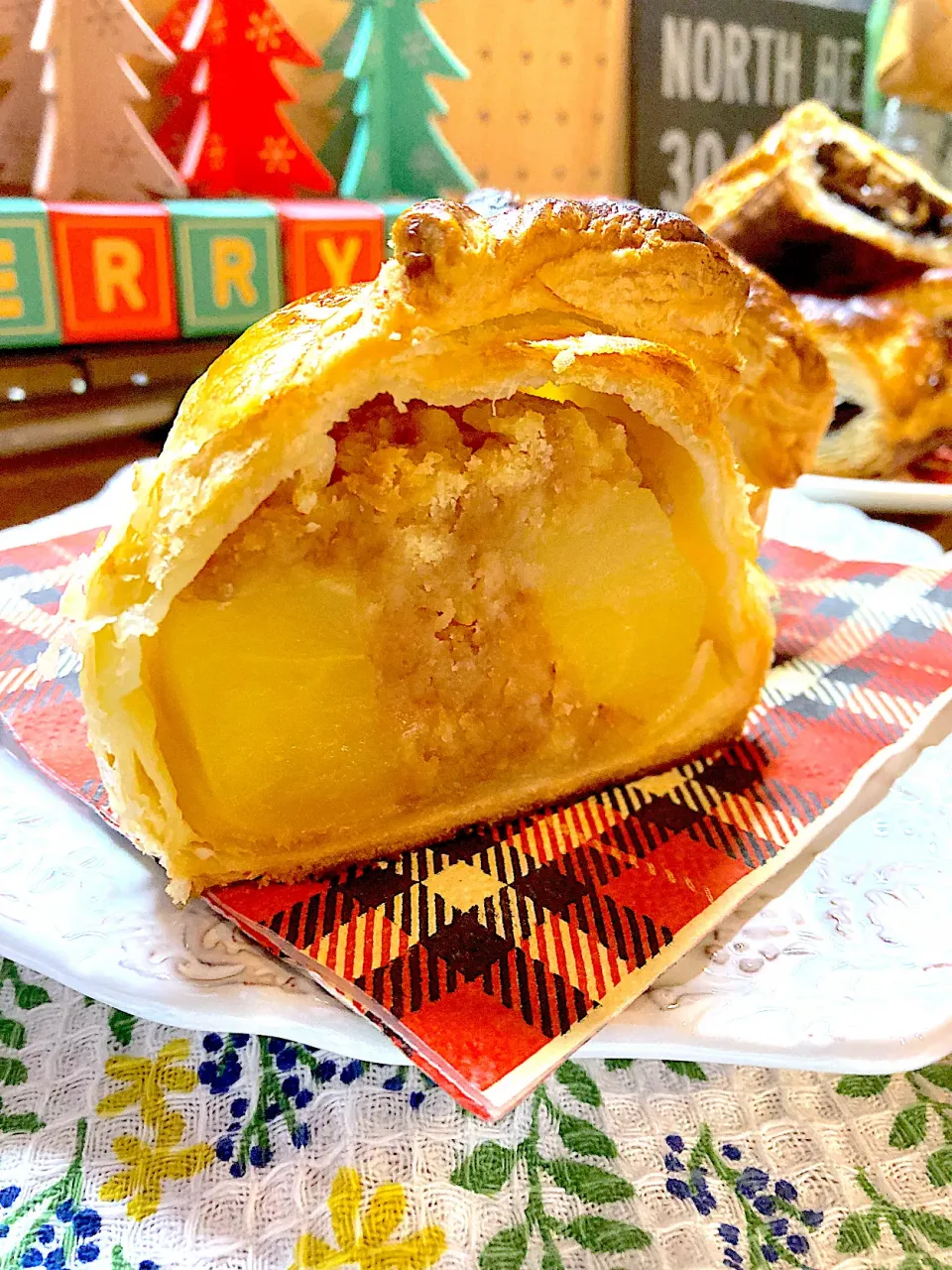 丸ごとアップルパイ|真珠きょうだいママさん