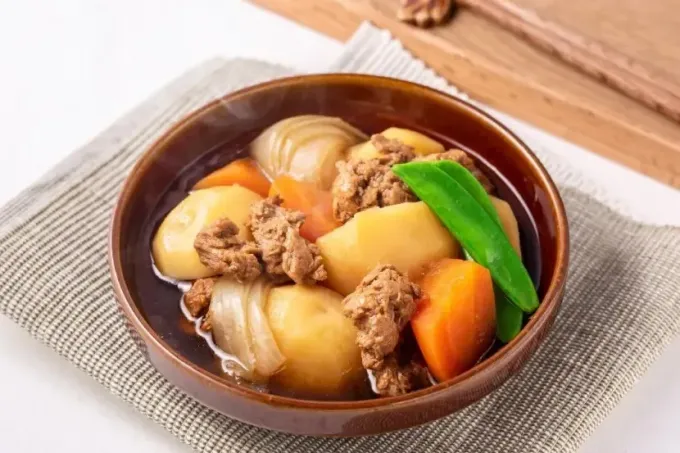 電気圧力鍋で作る大豆のお肉の肉じゃが|マルコメ キッチンさん