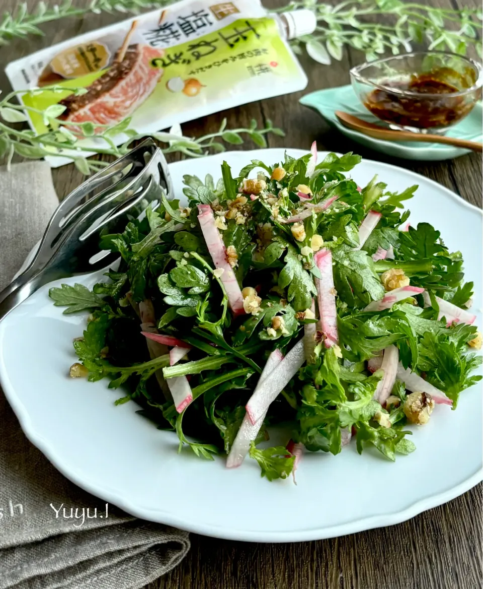 春菊ともものすけ（かぶ）のサラダ|ゆーこどんさん