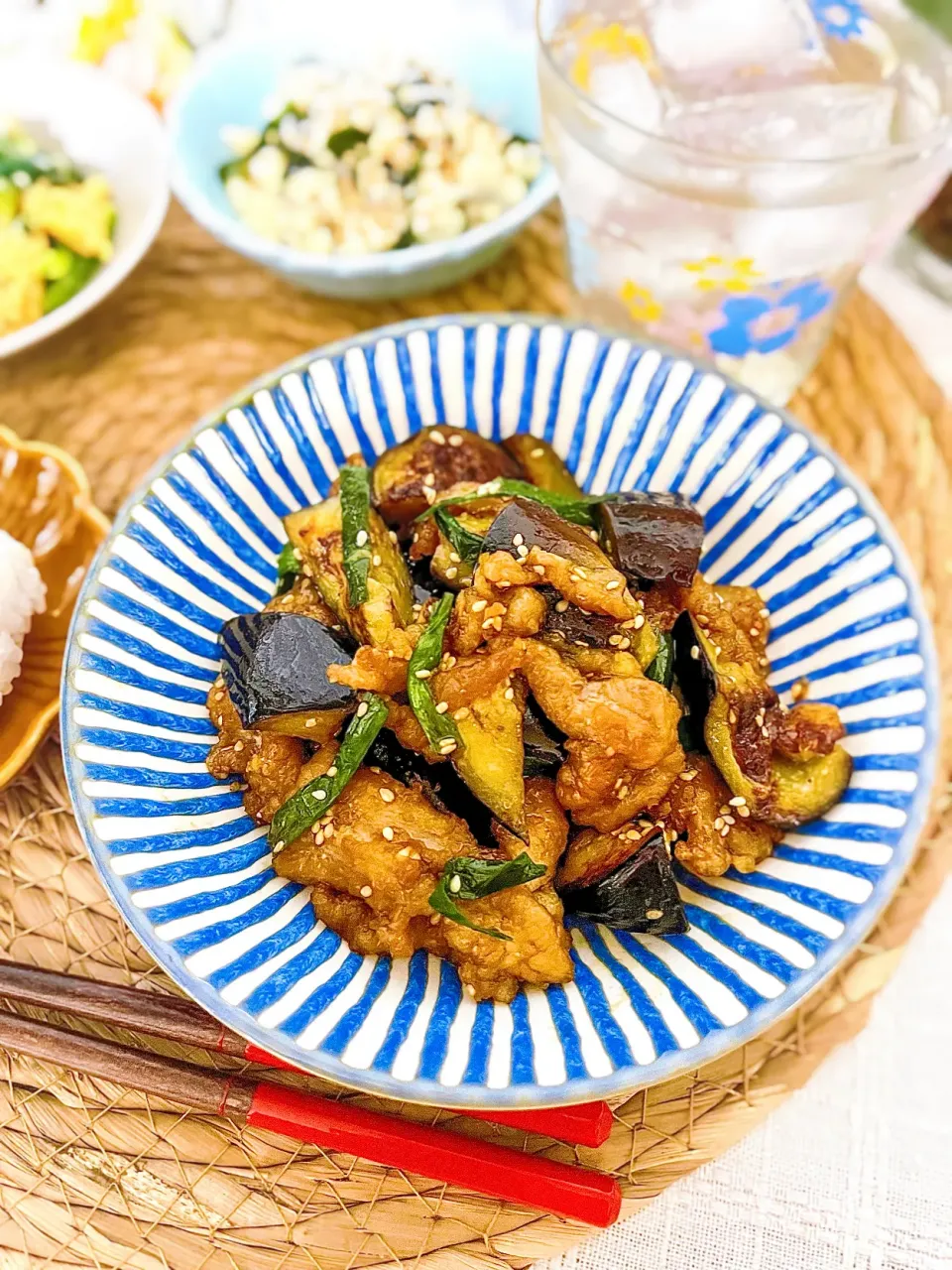 カリカリ豚こまとなすのスタミナ甘酢だれ|ハマーさん