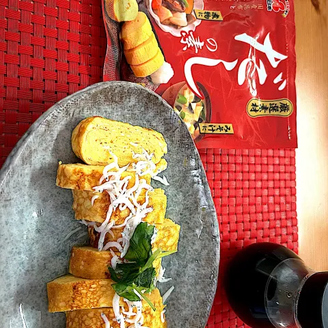 「だしの素　80g」を使ってみたSnapdishの料理・レシピ写真:出汁巻卵しらす添え