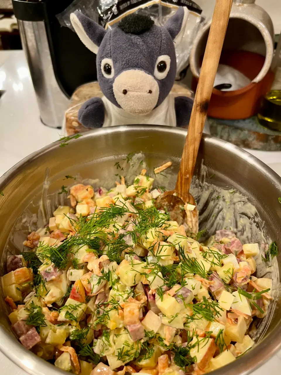 2025/11/30   きつね's dish 秋の実りサラダ (りんごの使い途を求めてPart 9)   Sweet Potato, Apple and Persimmon Salad|21 Boys & 野鳥さん