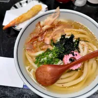 ひやかけうどん(大)とえび天@一滴八銭屋(新宿)| 塩豚骨さん