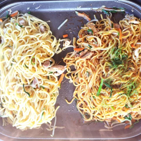 「あじまる（うまあじガーリック調味料）」を使ってみたSnapdishの料理・レシピ写真:焼きそば❄️2種