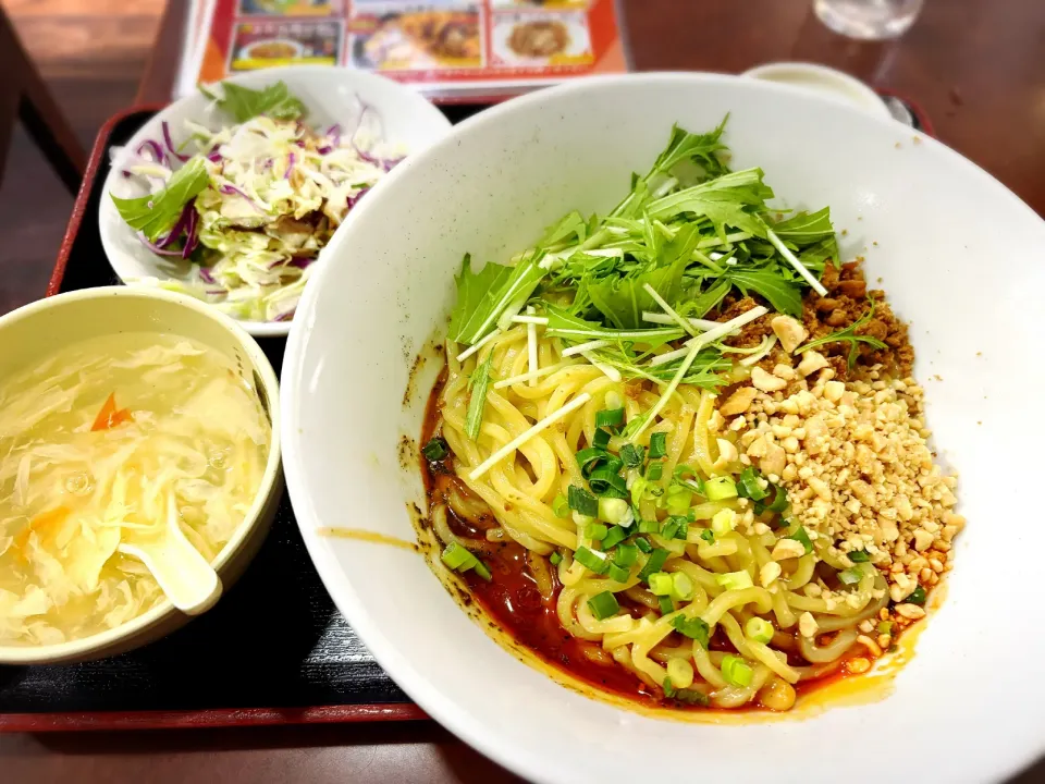 リアル担々麺（汁なし） ¥850|Blue Moon Caféさん