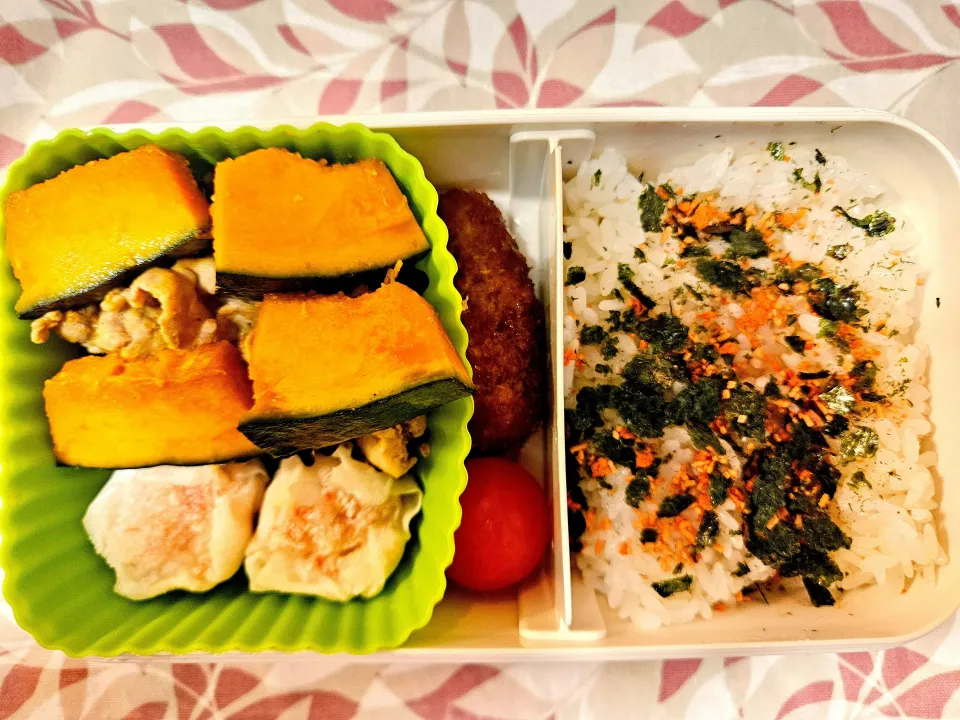 カボチャと豚肉の炒め物❤️旦那さんお弁当❤️|かおるcitronさん