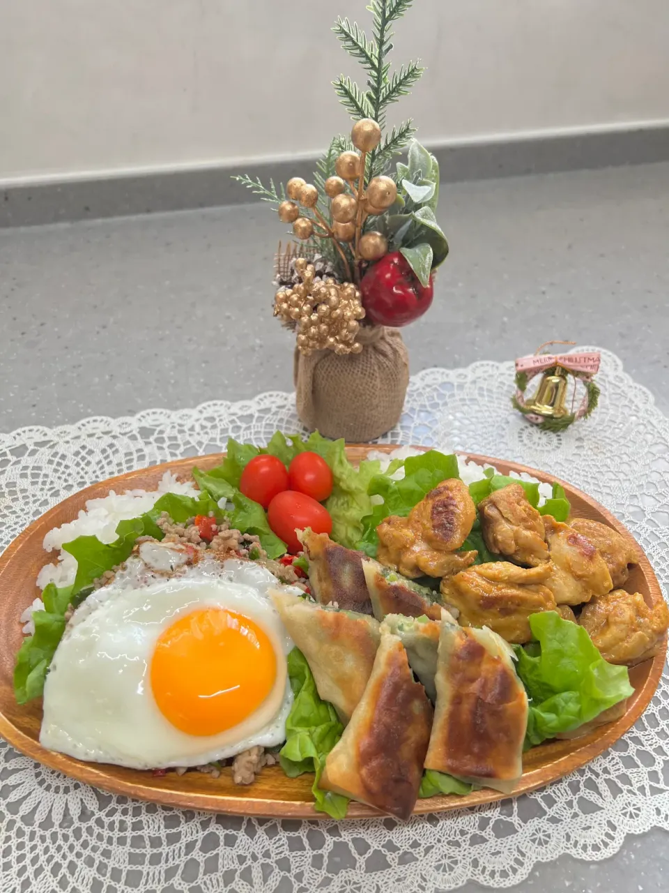 「アルモンデ、ワンプレートめし」|バシュランさん