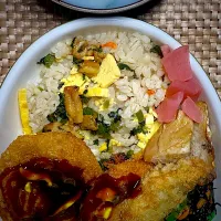 穴子ご飯コロッケ定食|すくらんぶるえっぐさん