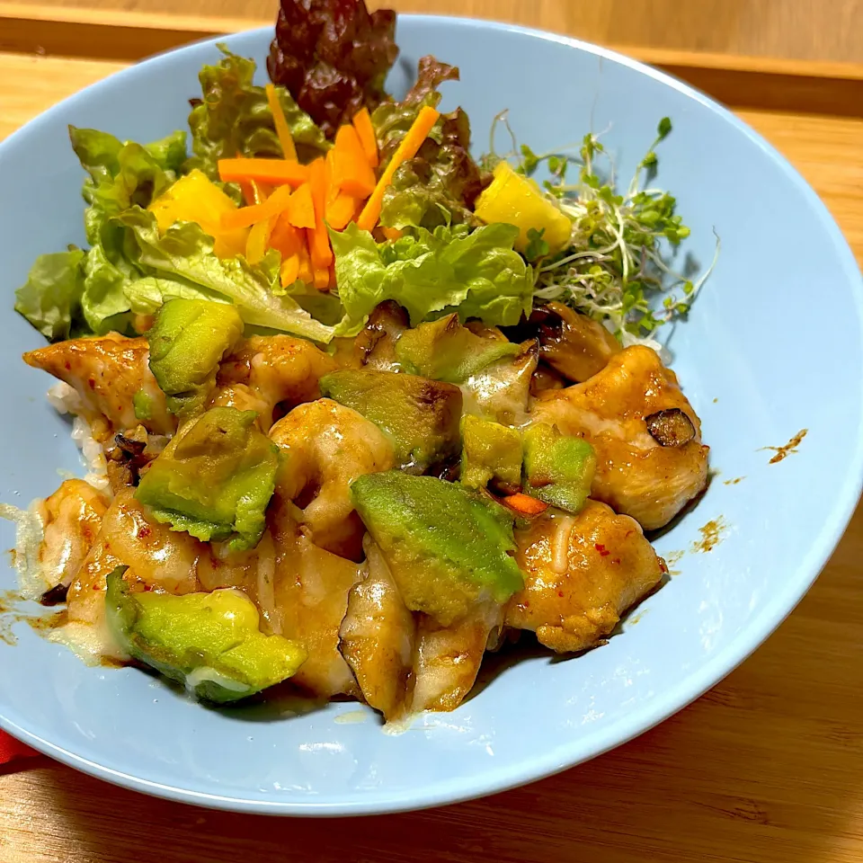 アボカドチーズタッカルビ風|☺︎Forestさん
