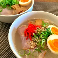 お土産の「長浜家」お昼ラーメン🍜✨| ＊yurika＊さん