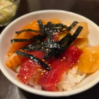 海鮮丼| もとしんさん