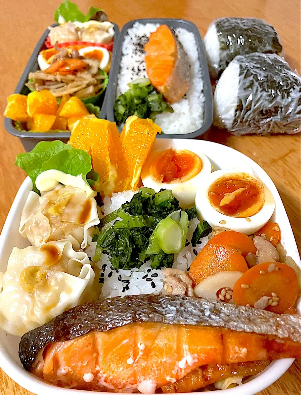 家族お弁当🍱❀︎.(*´▽︎`*)❀︎.|ふみぃさん