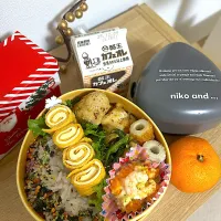 ハニーマスタード🍯チキンくるくるチーたまご|こたははさん