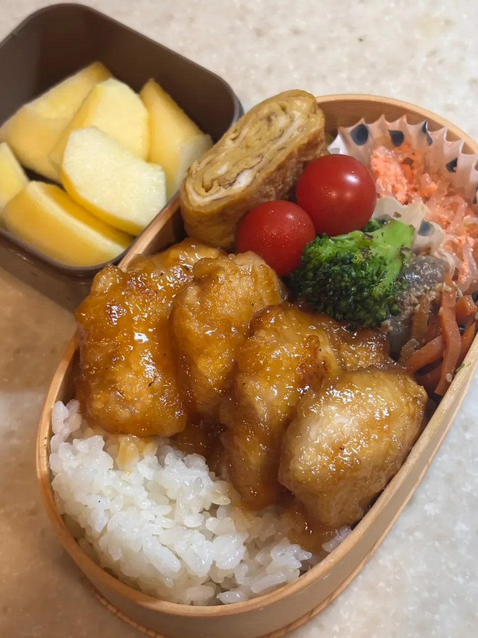 娘お弁当（鶏むね肉の照り焼き）|takezooさん