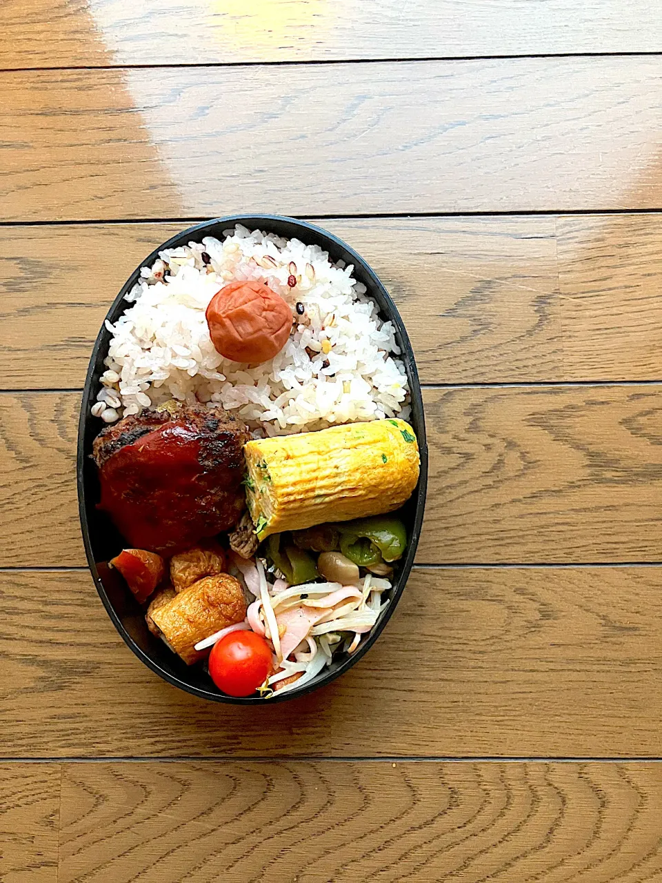 手作りハンバーグ弁当|_emi_48.0517さん