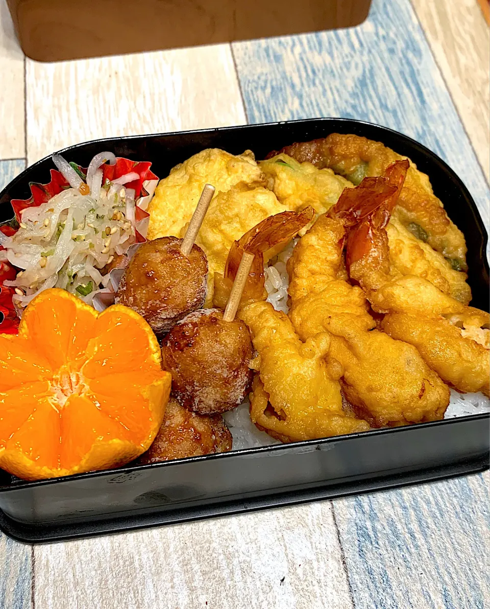12/2天丼弁当🍤|みっこちゃんさん