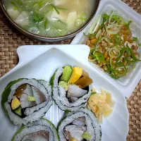 鯖寿司と納豆|すくらんぶるえっぐさん