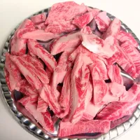 まだまだお肉はあるので、肉好きな主人と息子のお夜食に焼こうと思います😊|mamedaifukuさん