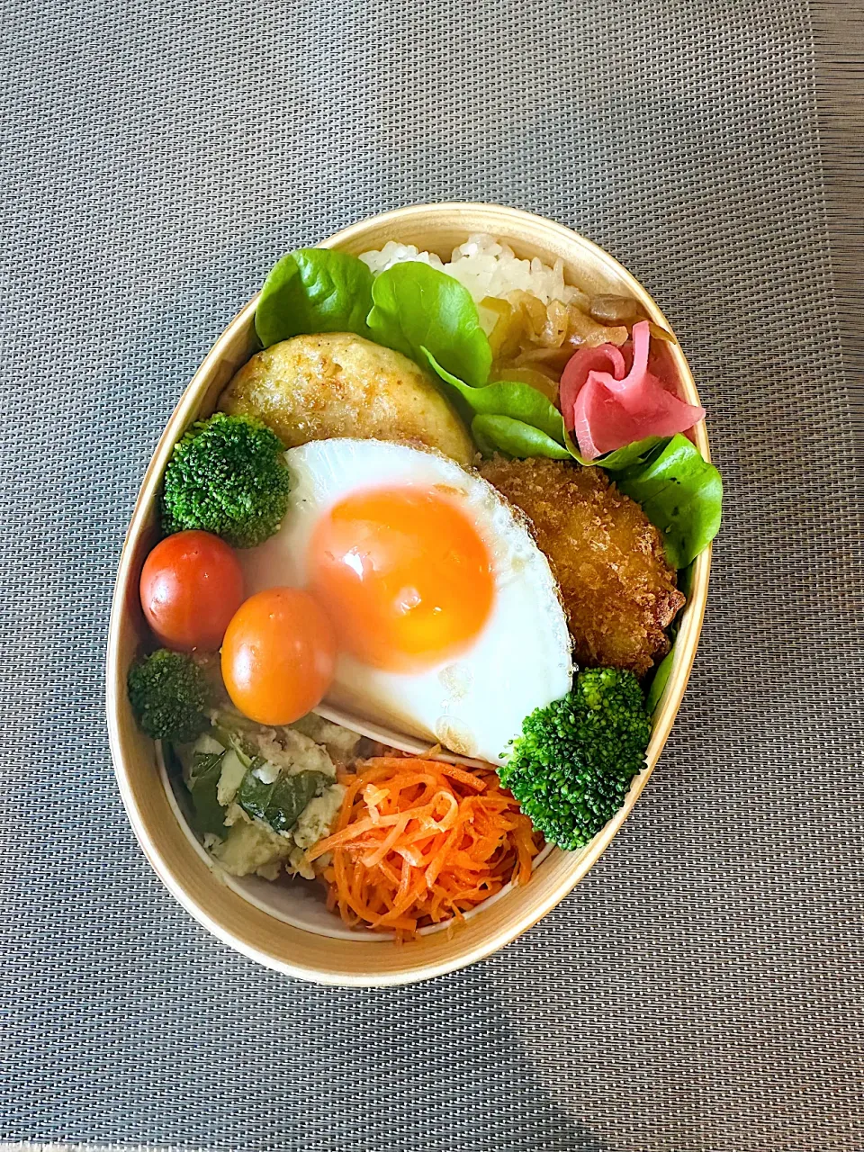 "鶏ハンバーグ"入り息子弁当|kazuさん