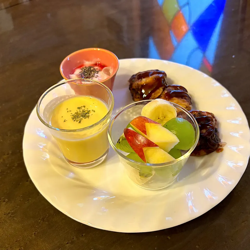 朝ごはんの果物|かっちゃん杉さん