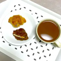 KALDIモンブランと紫芋のクロワッサンサンド|makamokaさん