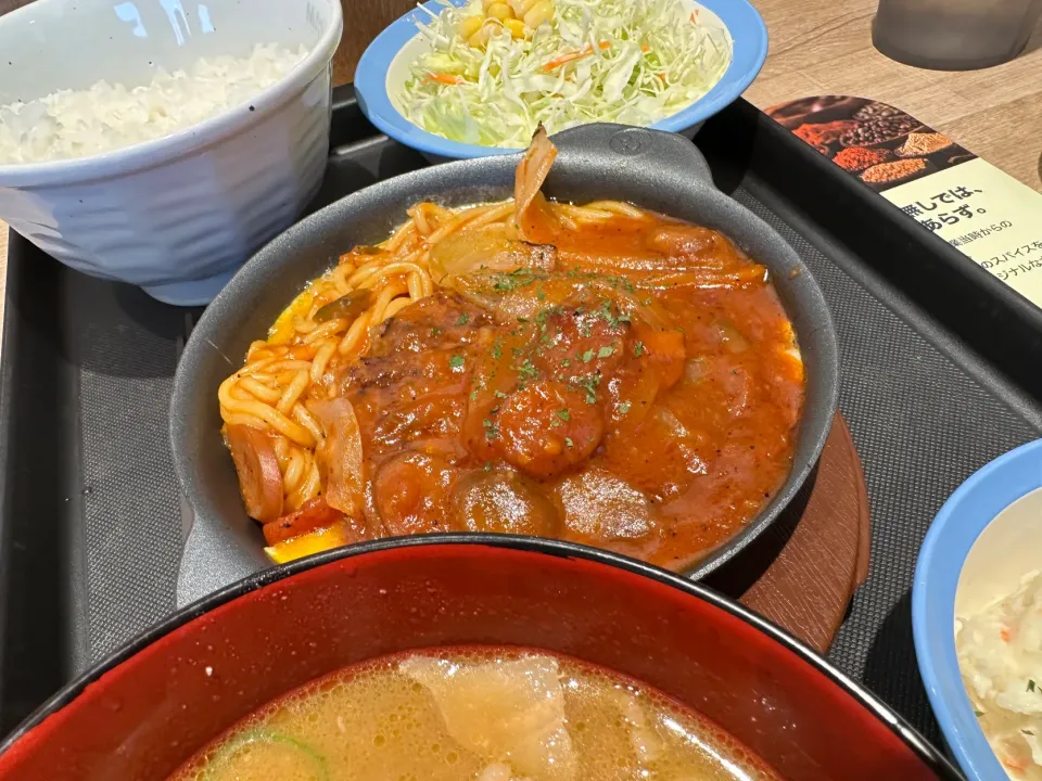 西条てっぱんナポリタンハンバーグ定食🍝🍚豚汁♨️ポテサラ🥗|buhizouさん