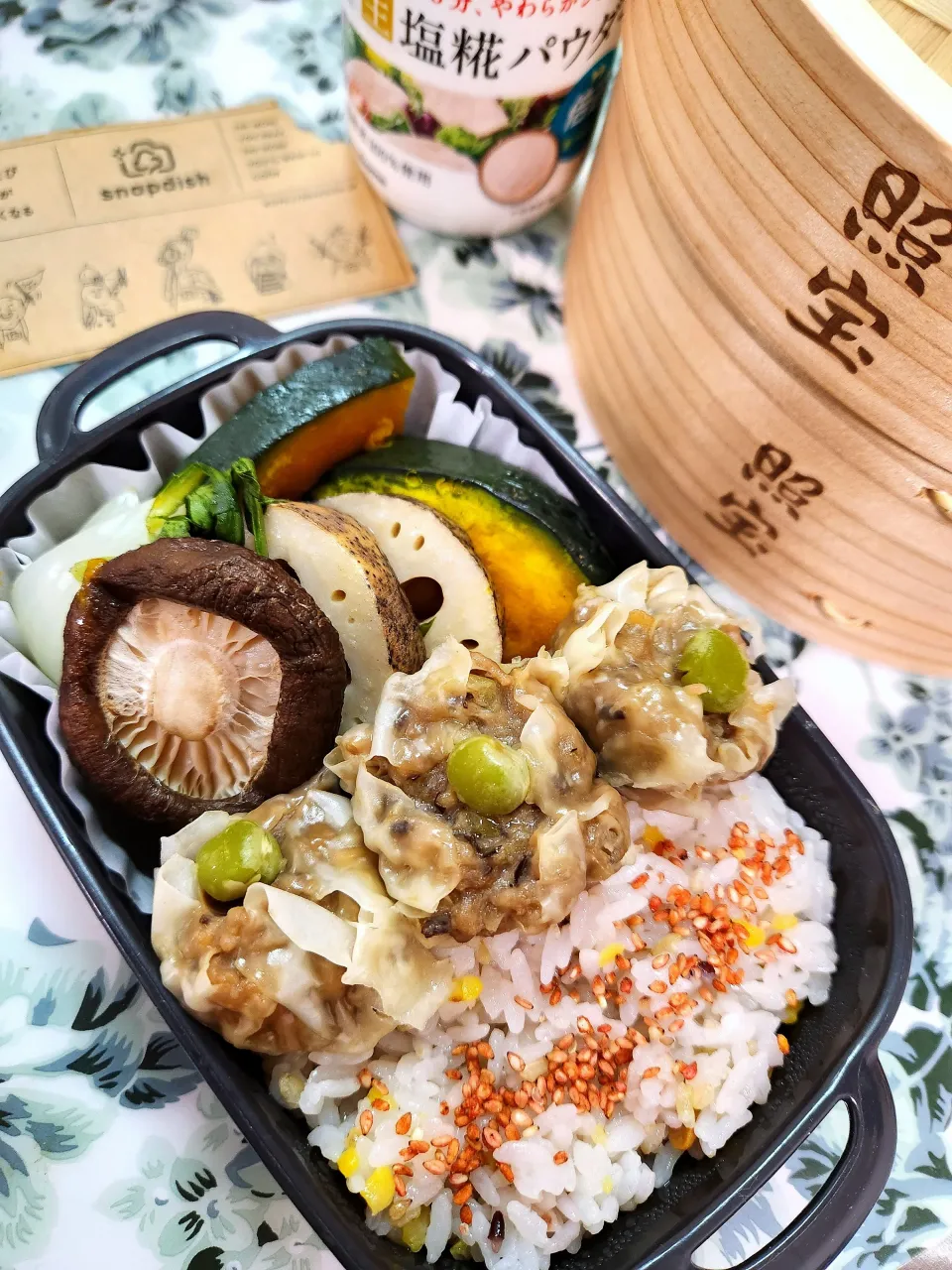 @きなこさんの料理 由美さんの料理 由美さんの料理 焼売　いつもの焼売に椎茸と筍をプラスしてやさしい味わいのガラスープで☺️|@きなこさん