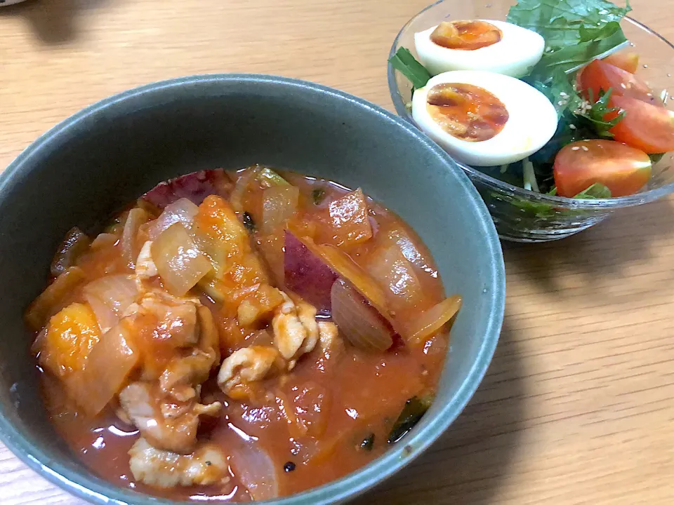 チキンとさつまいものトマト煮込み|さおりさん