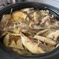 フォー・ガー用スープ 添えるのはもやしと紫たまねぎにしました| 愛さん